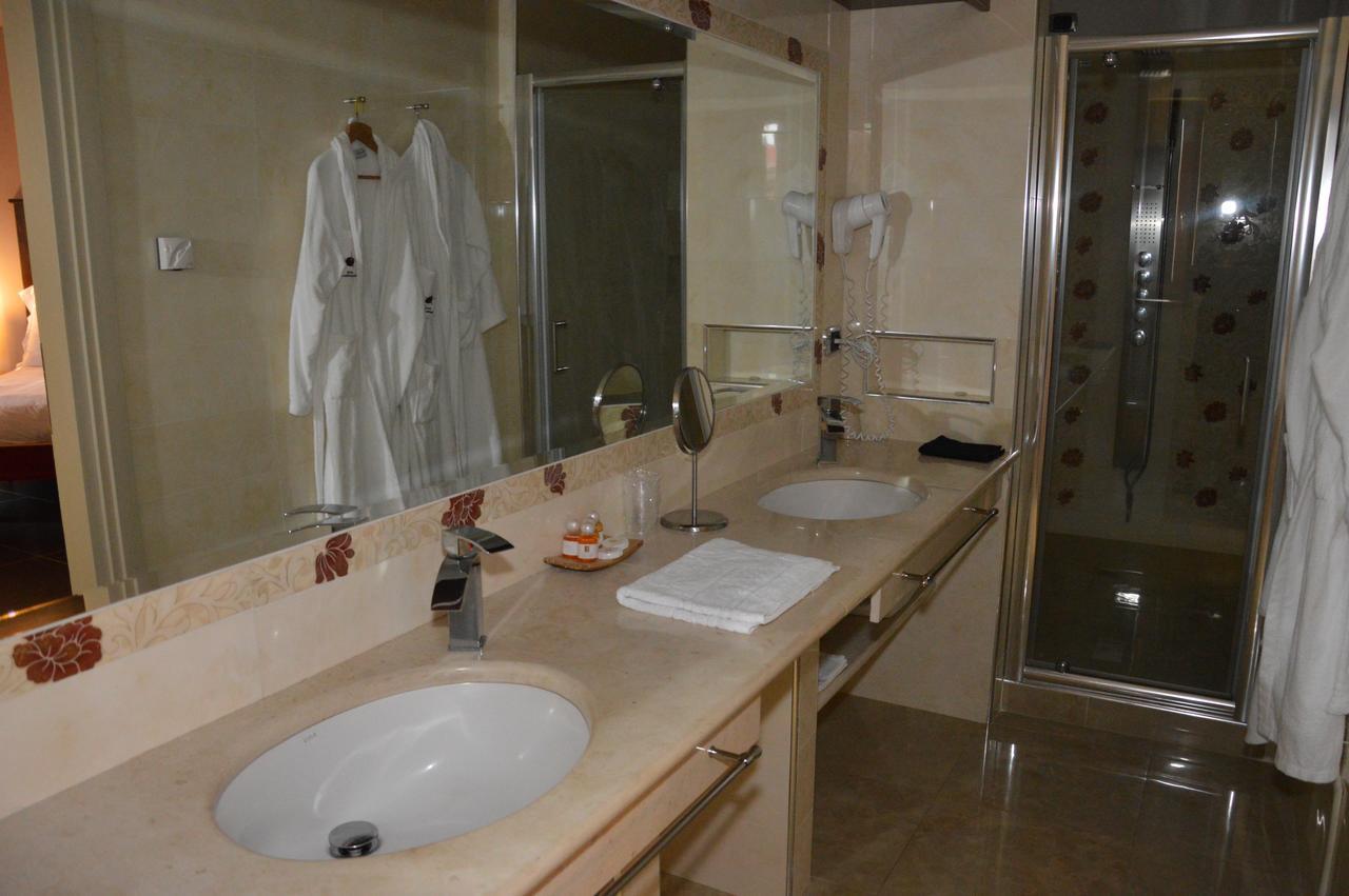 Roccamonfina Palace Hotel Cameră foto